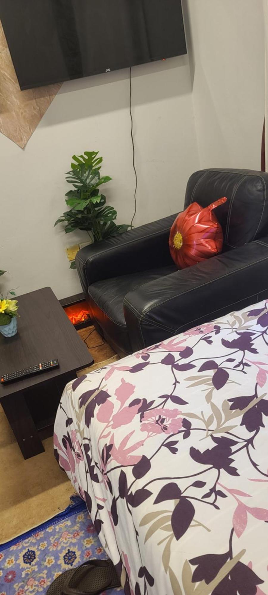 Home Away Apartment อาบูดาบี ภายนอก รูปภาพ