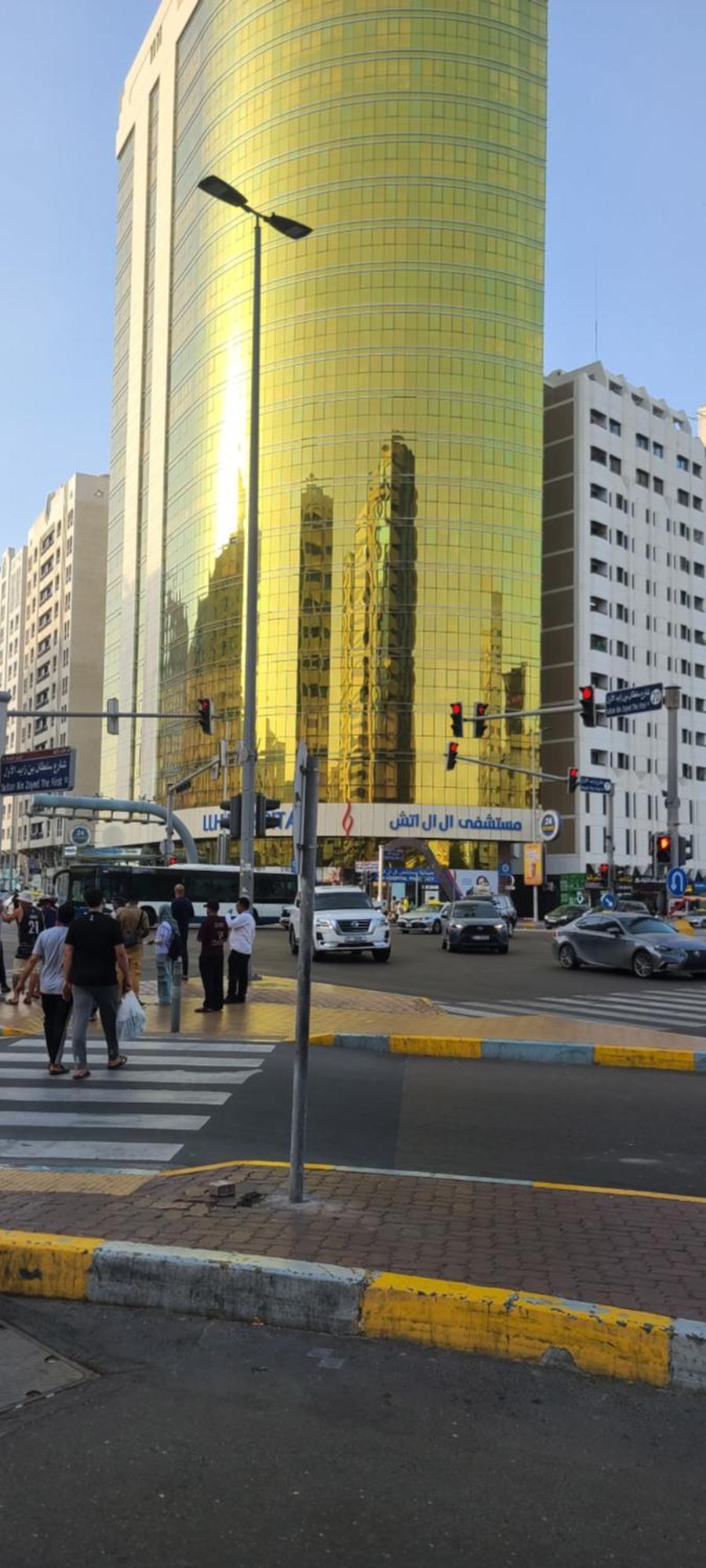 Home Away Apartment อาบูดาบี ภายนอก รูปภาพ